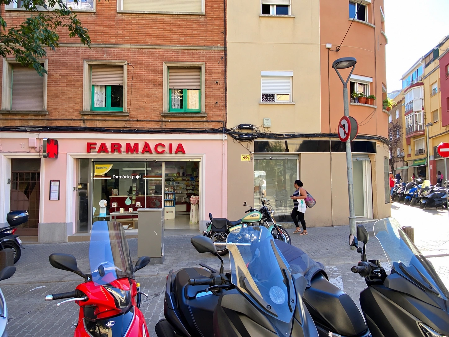 Butik til salg på Font d’en Canyelles, Barcelona